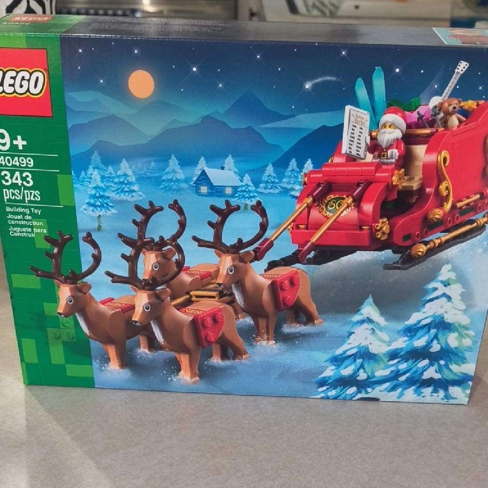 LEGO Festive Reindeer Sleigh Set - Red and Brown
